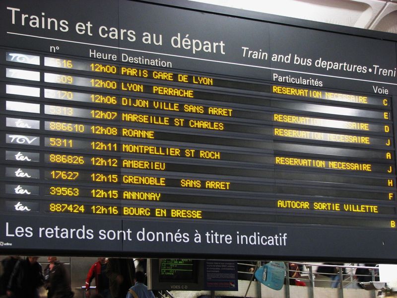 Gare de Lyon Part Dieu Quai images