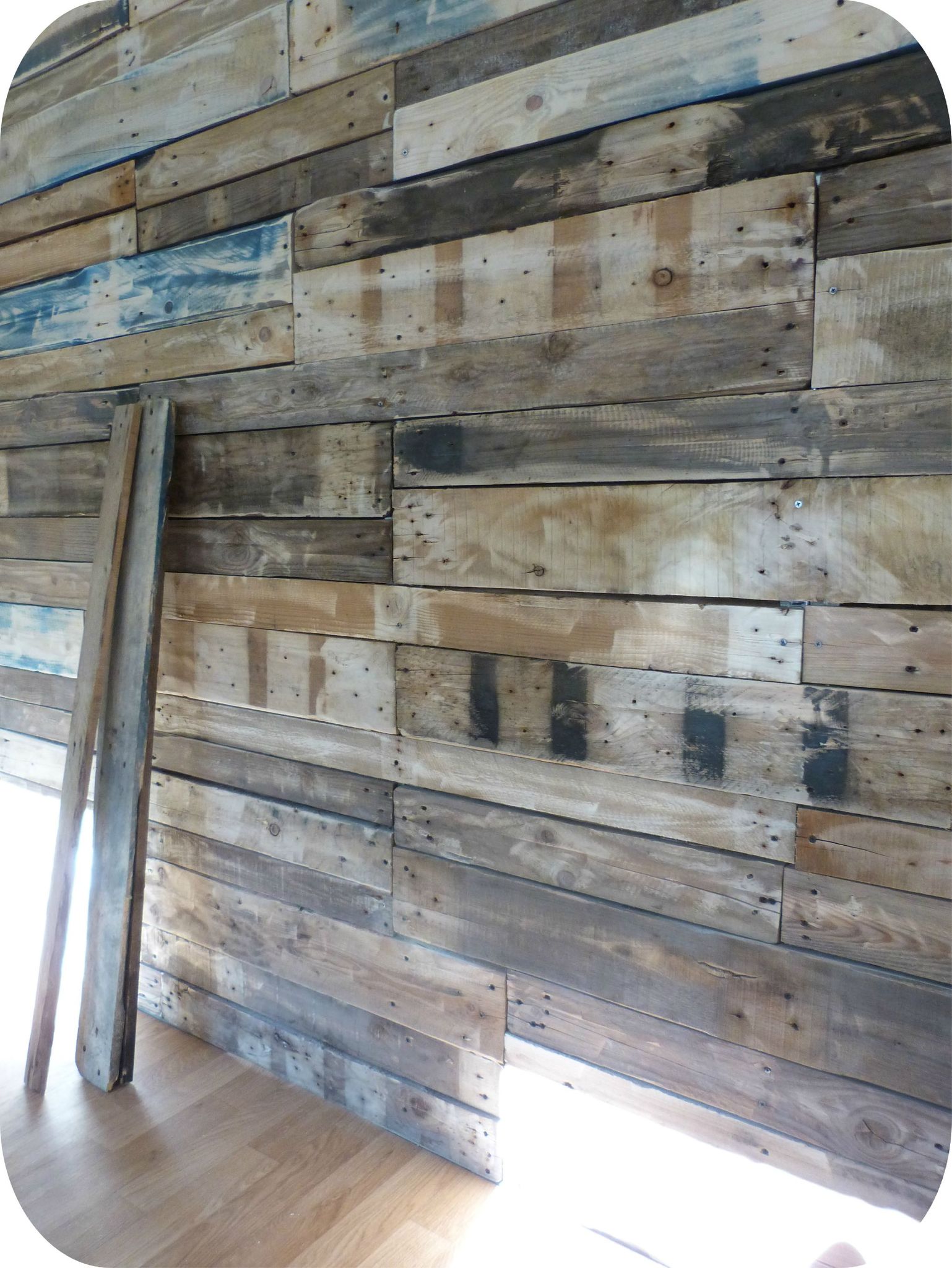 â mon mur en palettes â madame ki...