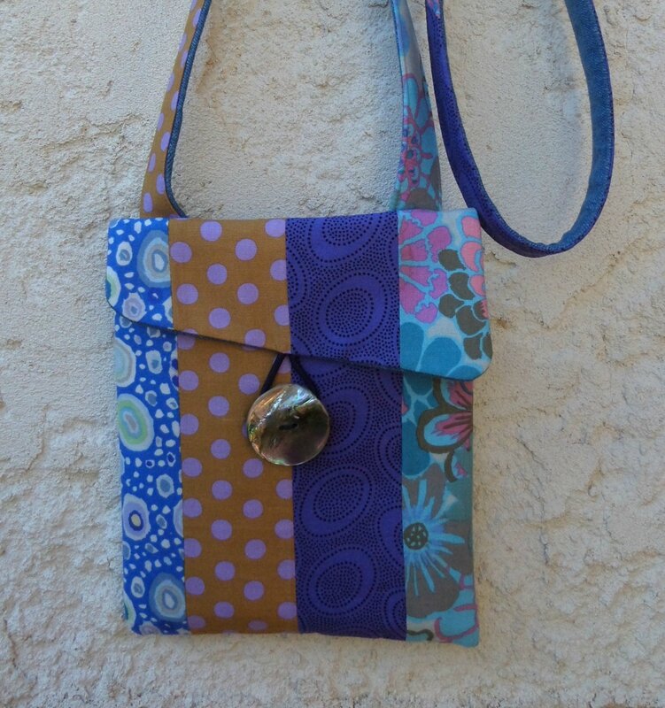 -sac-a-bandouliere-motif-kaffe-fas-16084856-sam-3938-jpg-3eb0a_big