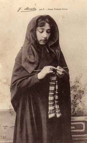 Résultat de recherche d'images pour "voile de deuil XIXe siecle"