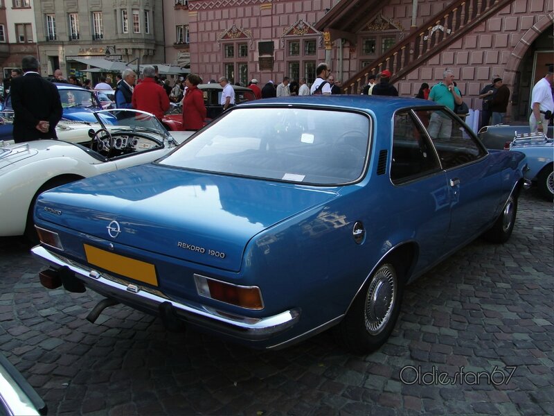 opel-rekord-d-1900-coupe-1972-1977-b