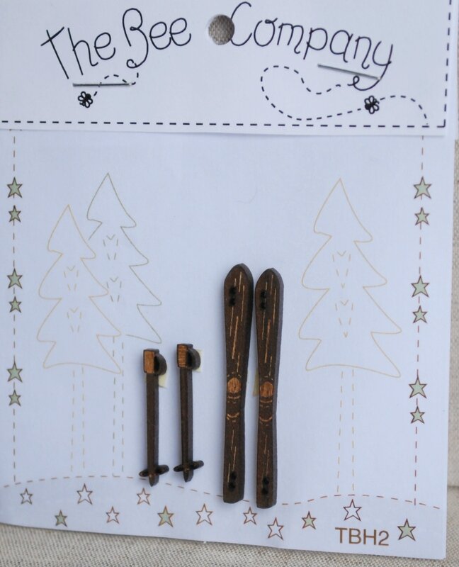 skis