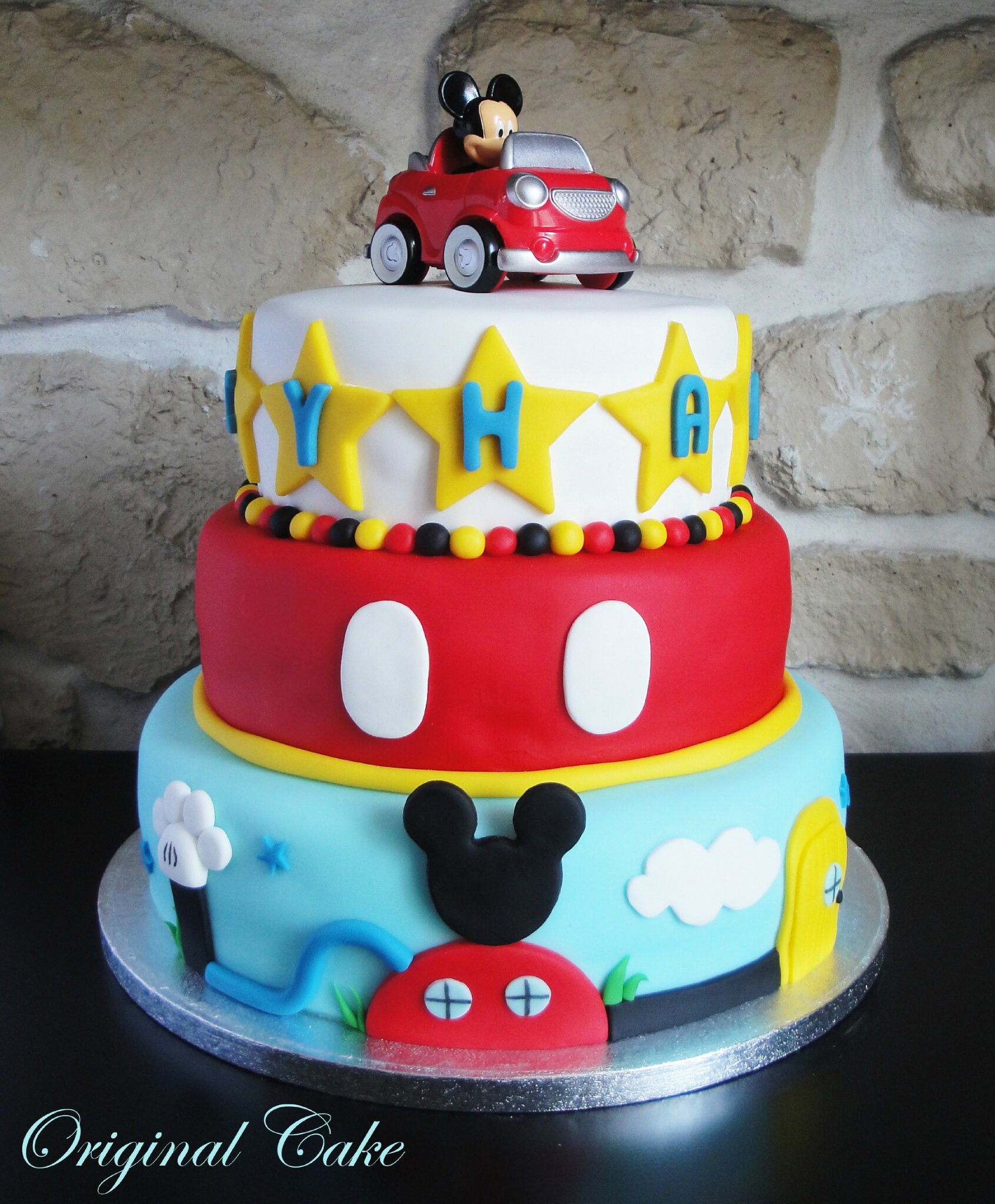 velvet pie cake red montée Original de Cake maison Mickey Pièce la velvet pie cake red montée Original de Cake maison Mickey Pièce la