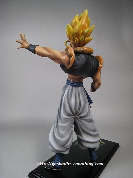 figurine dragon ball grande taille