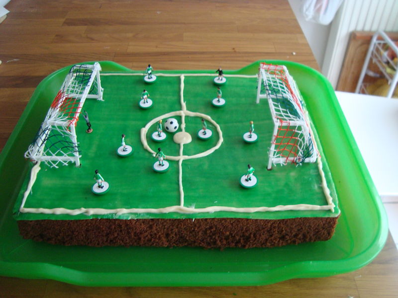 Gâteaux D'anniversaire De Football sur Pinterest Gâteau  - gateau d anniversaire foot