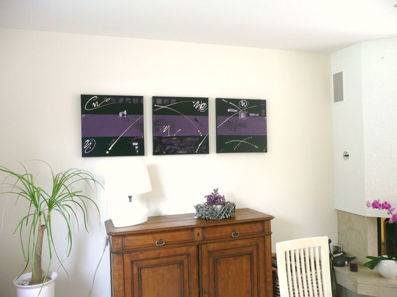 Tableau contemporain triptique fond noir déco violet orange blanc ... Artistes contemporain noir et blanc