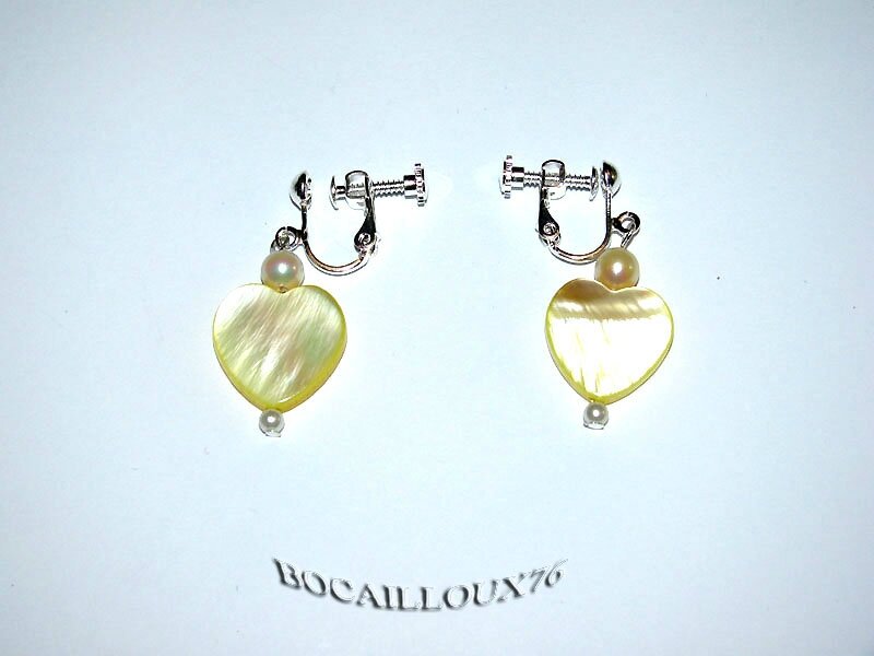 BOUCLE OREILLE NACRE + PERLES 6 - SUPPORT ARGENTE POUR OREILLE NON-PERCEE