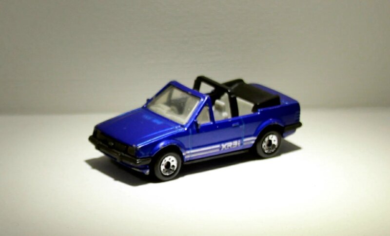 Ford escort cabriolet (Matchbox) 04