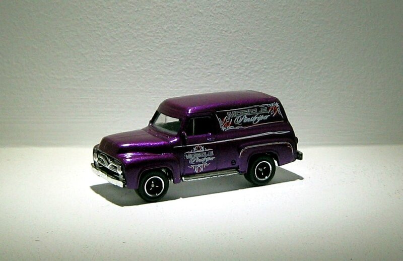 Ford F100 panel delivery de 1955 (Matchbox)