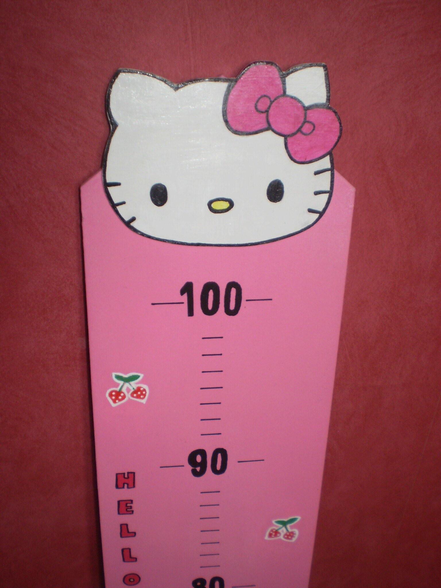 Toise hello kitty en bois l'atelier déco de lou