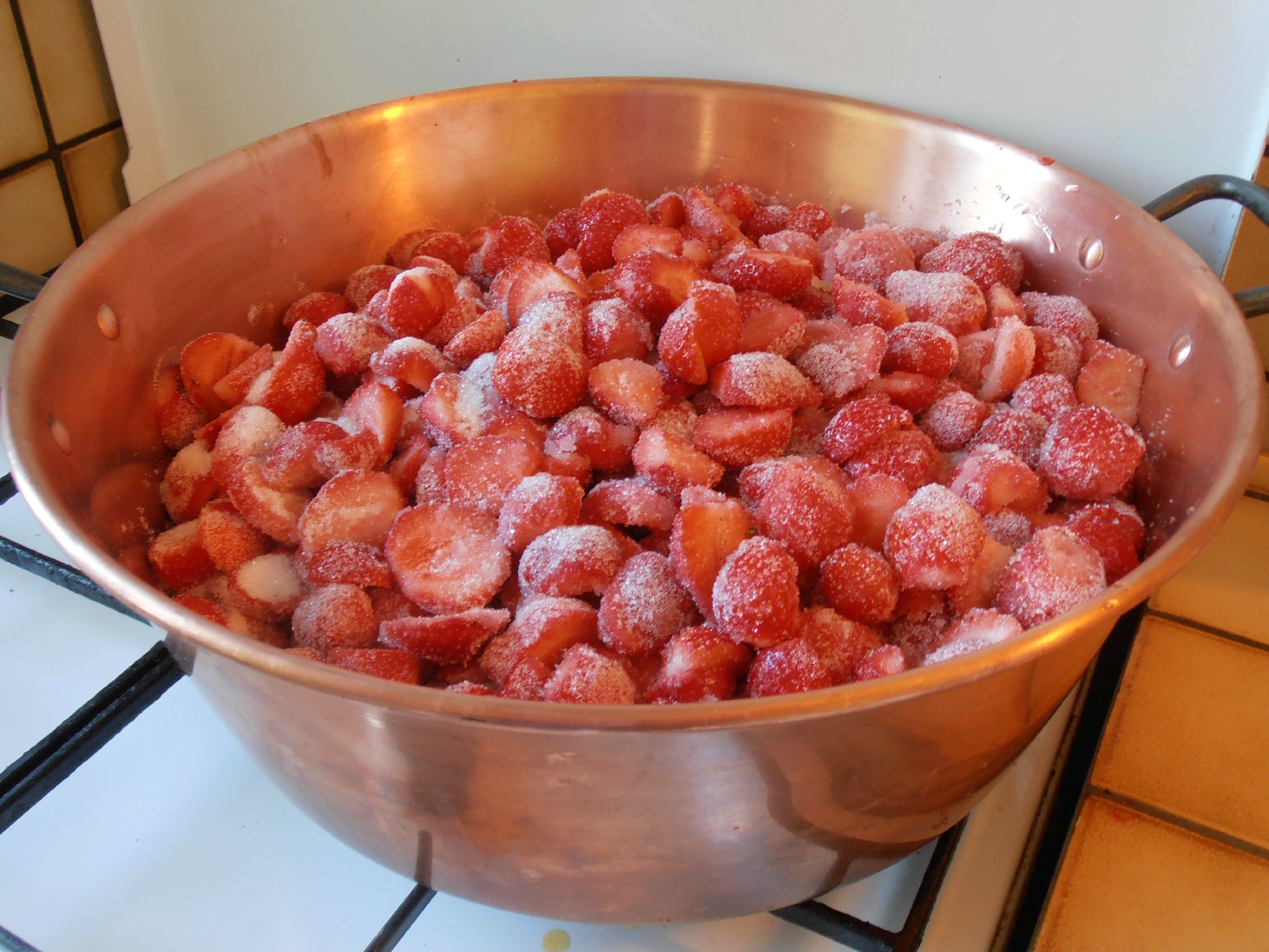 confiture de fraises maison Passions et Saveurs par AURORE confiture de fraises maison Passions et Saveurs par AURORE