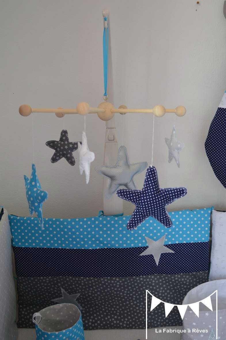 Mobile bébé éveil étoiles bleu marine turquoise argent ...