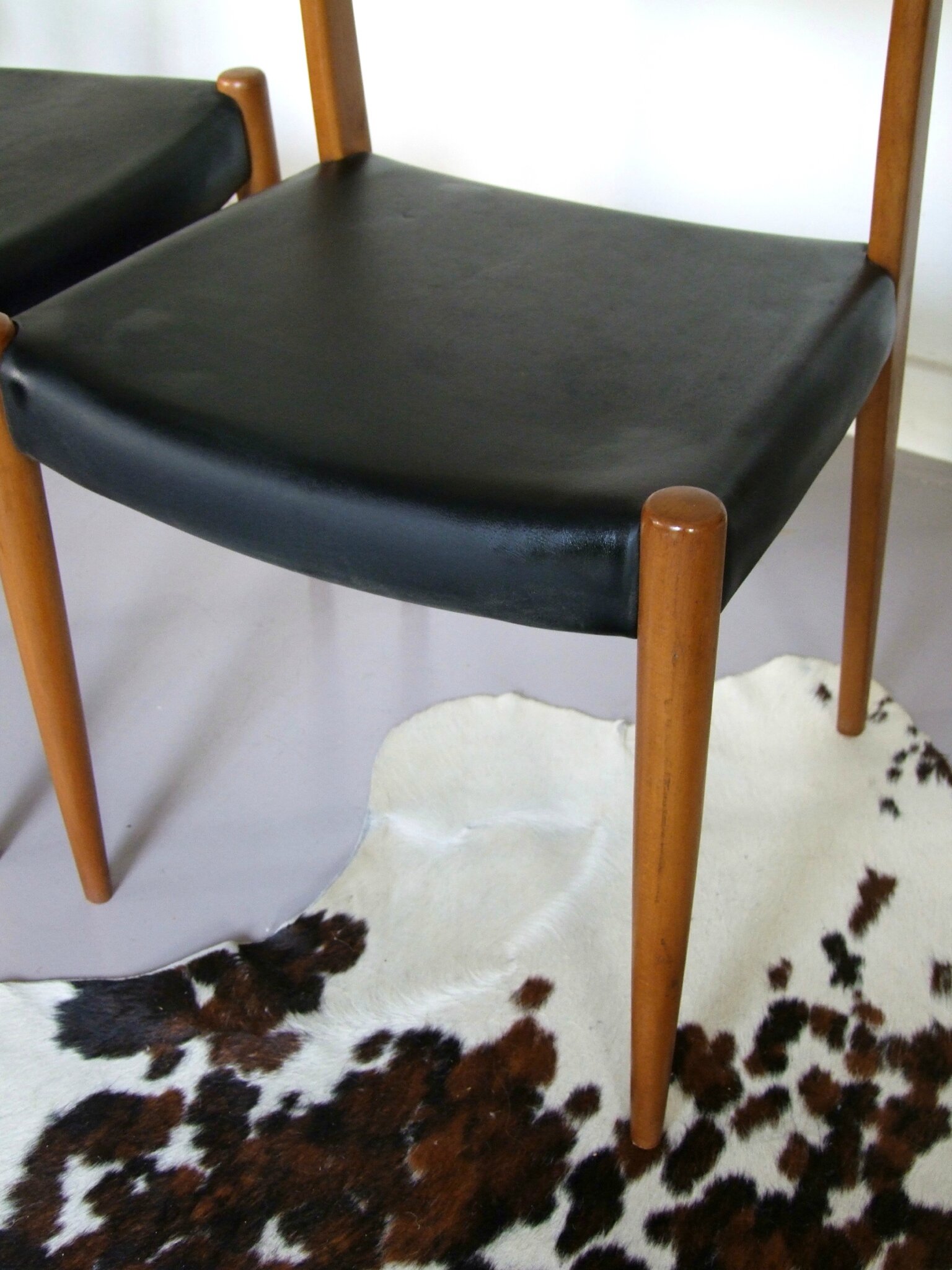 Tables, chaises, fauteuils meubles vintage pataluna chinés ...