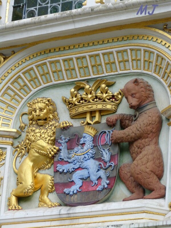 BLASON PF