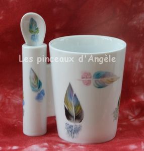 mug_plume