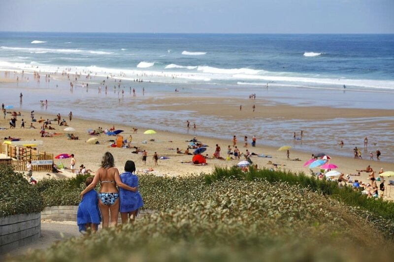 Photo-descente-plage-centrale-biscarrosse-plage