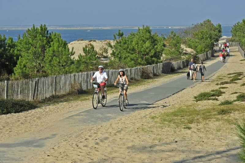 1160__800__auto__-wp-content-uploads-carousel-vlo-plage-petit-nice_4_1