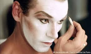 MAQUILLAGE SCENE PDUPOND