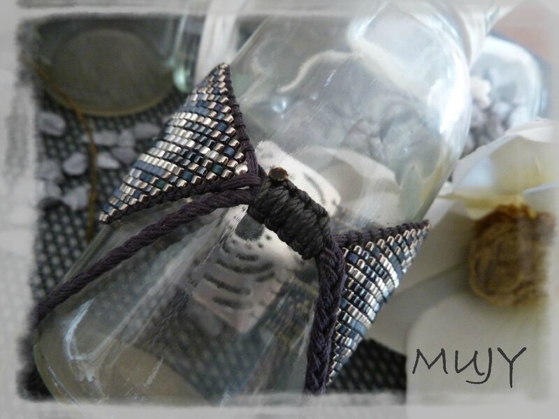 bracelet perles miyuki bleu jean (taille 23) détail fermoir bis