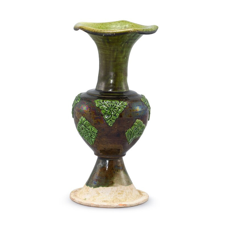 A sancai-glazed vase, Jin dynasty (1115-1234)