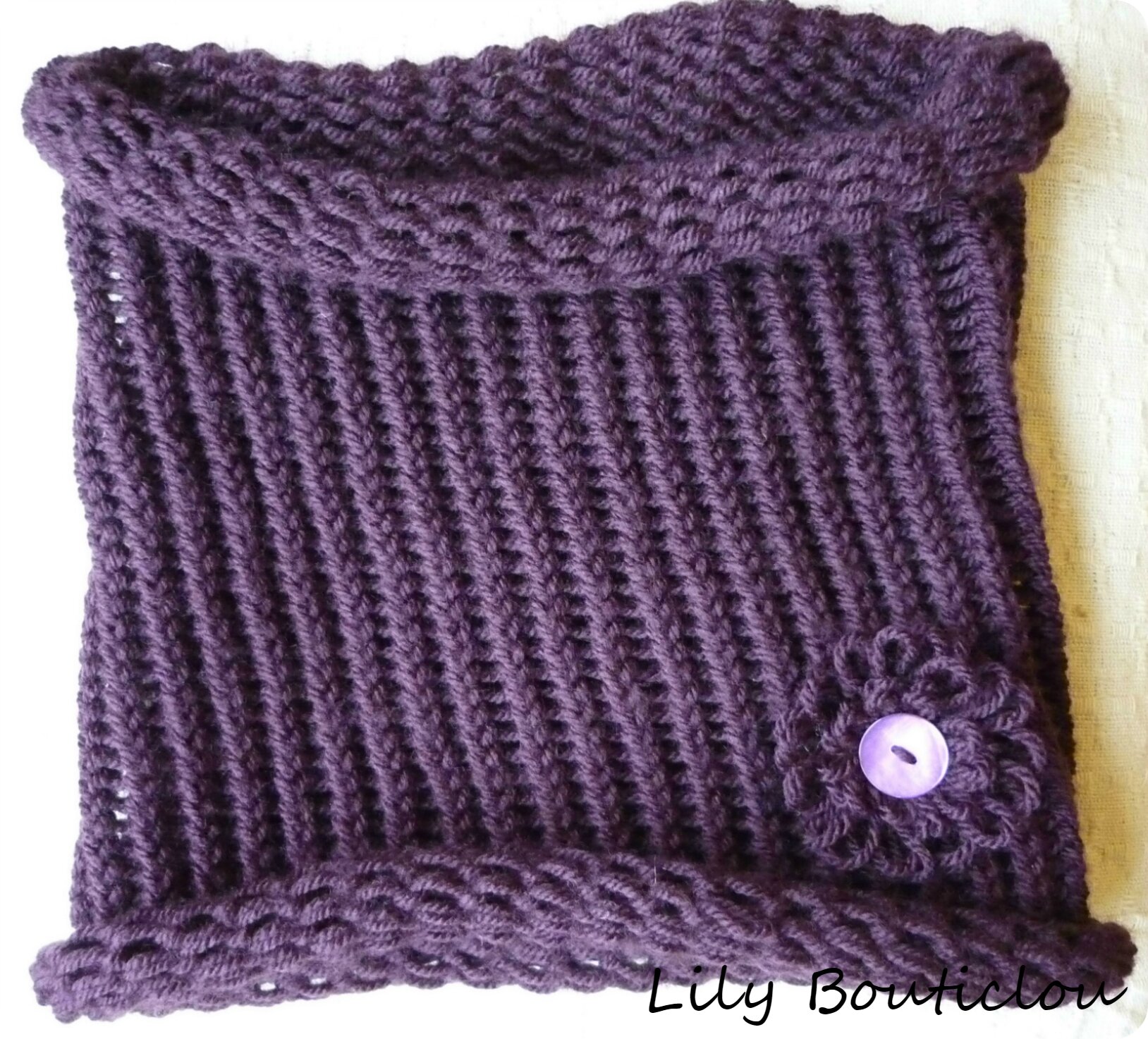 Crochet et aiguille pour tricotin