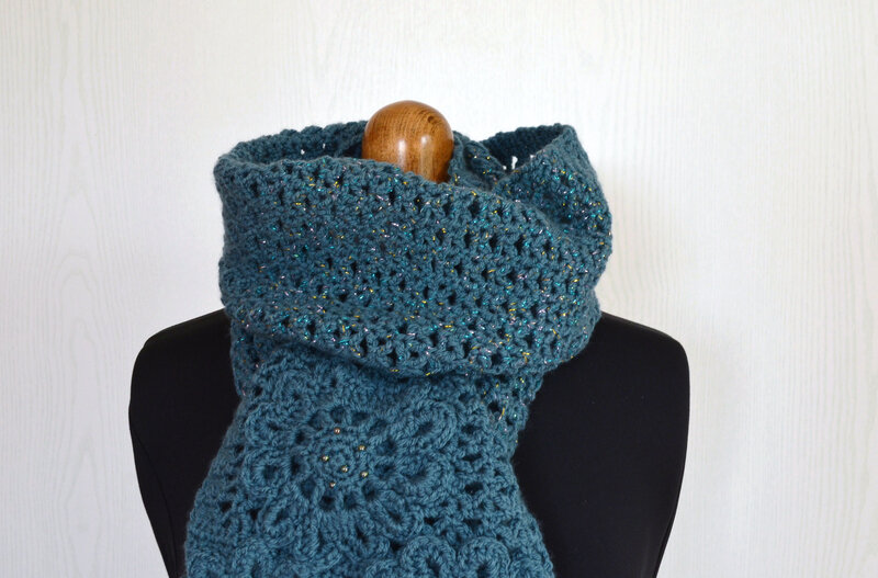 Echarpe fleurs bleues-crochet-La chouette bricole (3)