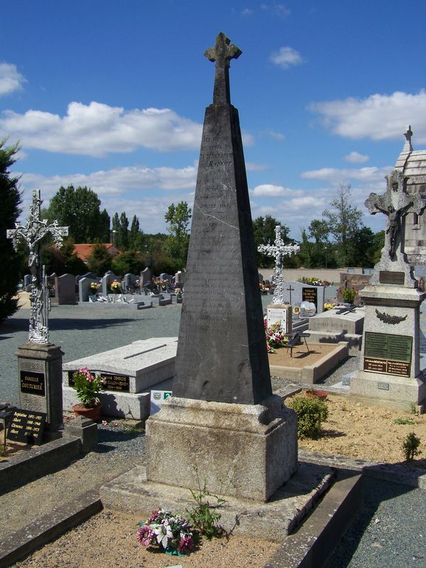 La tombe d'Alexandre de Rangot, vue d'ensemble