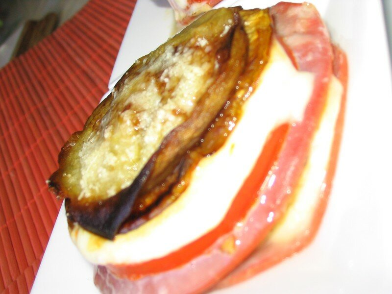 Mille feuille d'aubergines au bacon et Mozarella La Cuisine De Marie