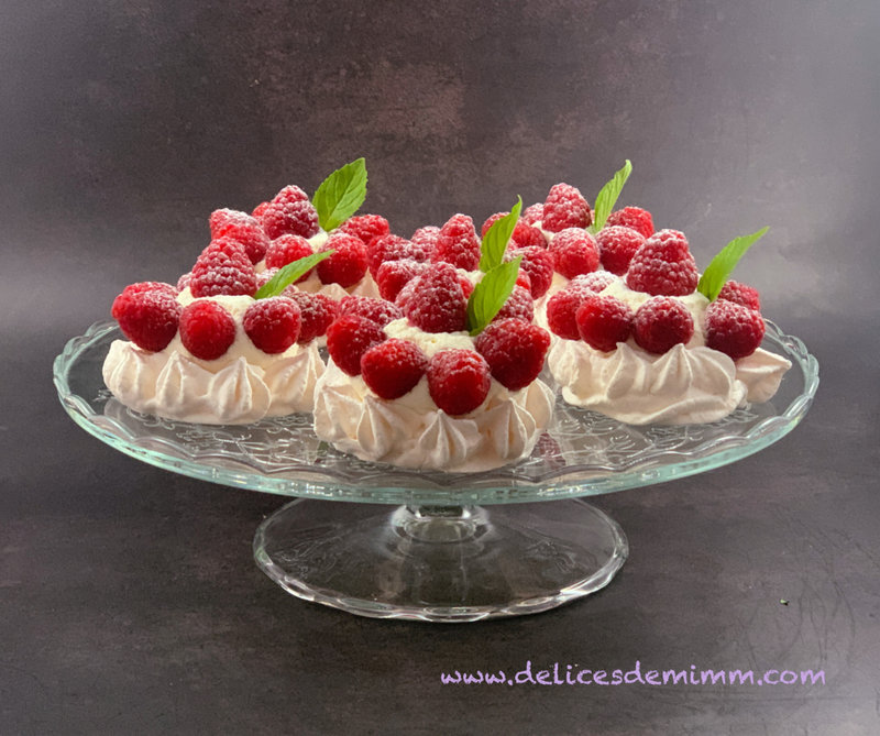 Petites pavlovas aux framboises 2