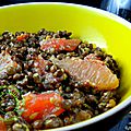 Salade de lentilles au saumon, graines de lin et de tournesol