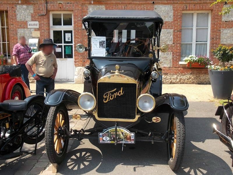 FordTroadster1917av