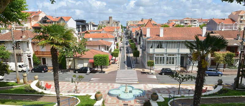 arcachon-patio-plaisance-ville-1