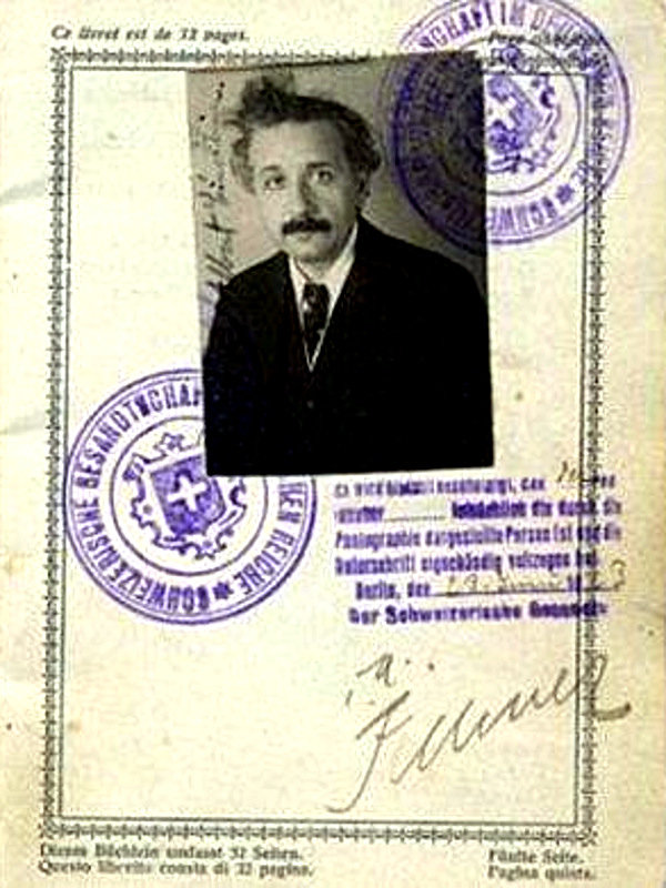 Albert_Einstein_-_Passport_issued_by_the_Swiss_Embassy_in_Germany,_1913