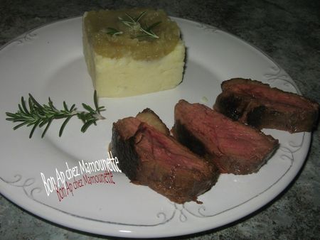 Pur_e_de_panais_et_compot_e_de_pommes_au_magret_de_canard_008