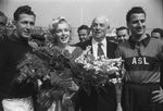 1957_05_ny_ebbets_field_042_054_1