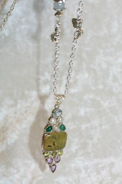 collier fee Solène2