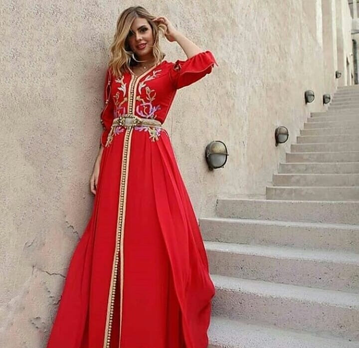 caftan rouge 2020