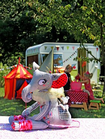 cirque fond du jardin envoi2