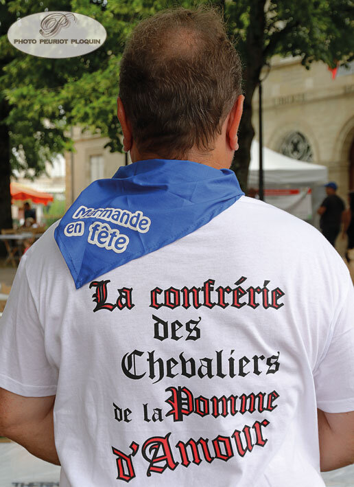 MARMANDE_fete_de_la_TOMATE_Confrerie_des_Chevaliers_de_la_Pomme_d_Amour_tee_shirt