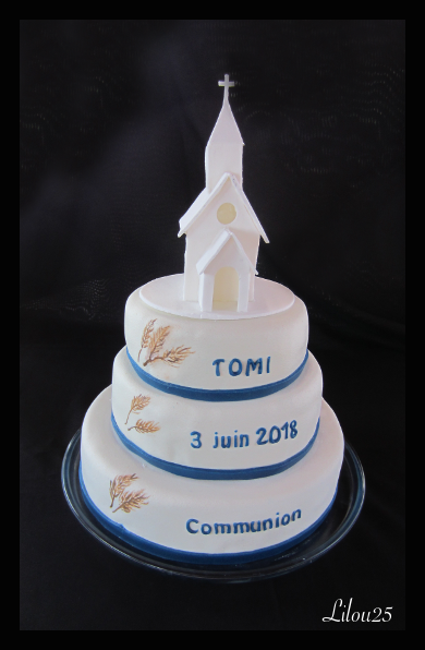 Gateau Communion Avec Eglise Gateaux En Fete De Lilou 25