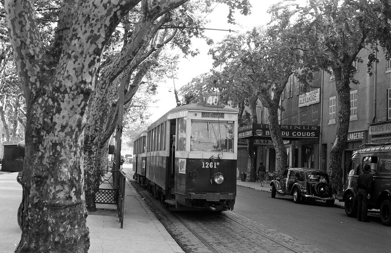 Aubagne-40-bazin