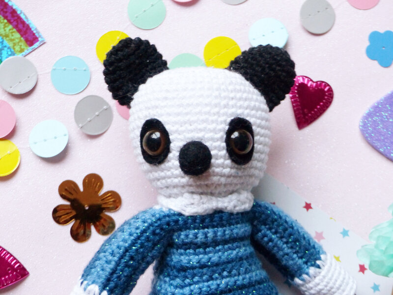 panda-crochet-animaux-isabelle-kessedjian-02