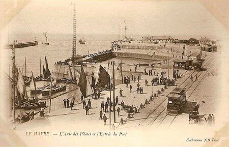 Le_Havre_entr_e_du_port