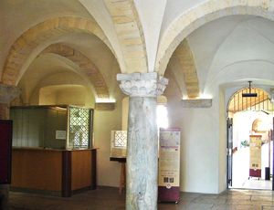 V_rone_San_Zeno_abbaye_2