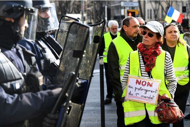 Gilets-jaunes-7