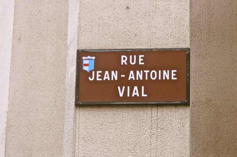 plaque rue Vial (1)