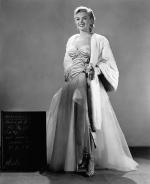 1950-04-21-All_About_Eve-test_costume-charles_le_maire-mm-01-1