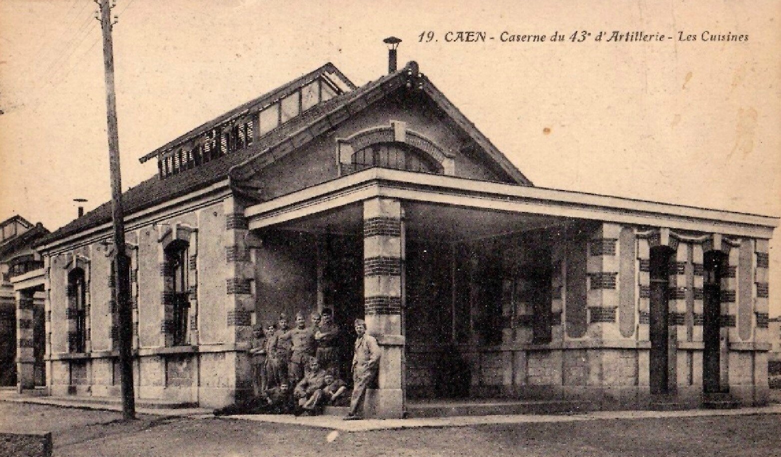 06 Caen, Quartier Claude Decaen, les cuisines, vers 1920