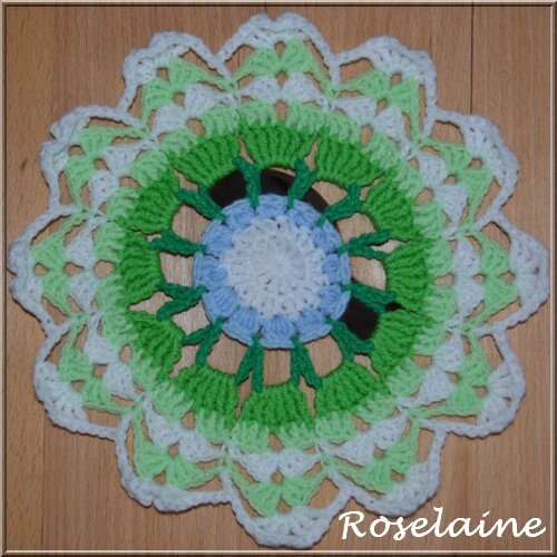 Roselaine129 Mandala simply crochet 12