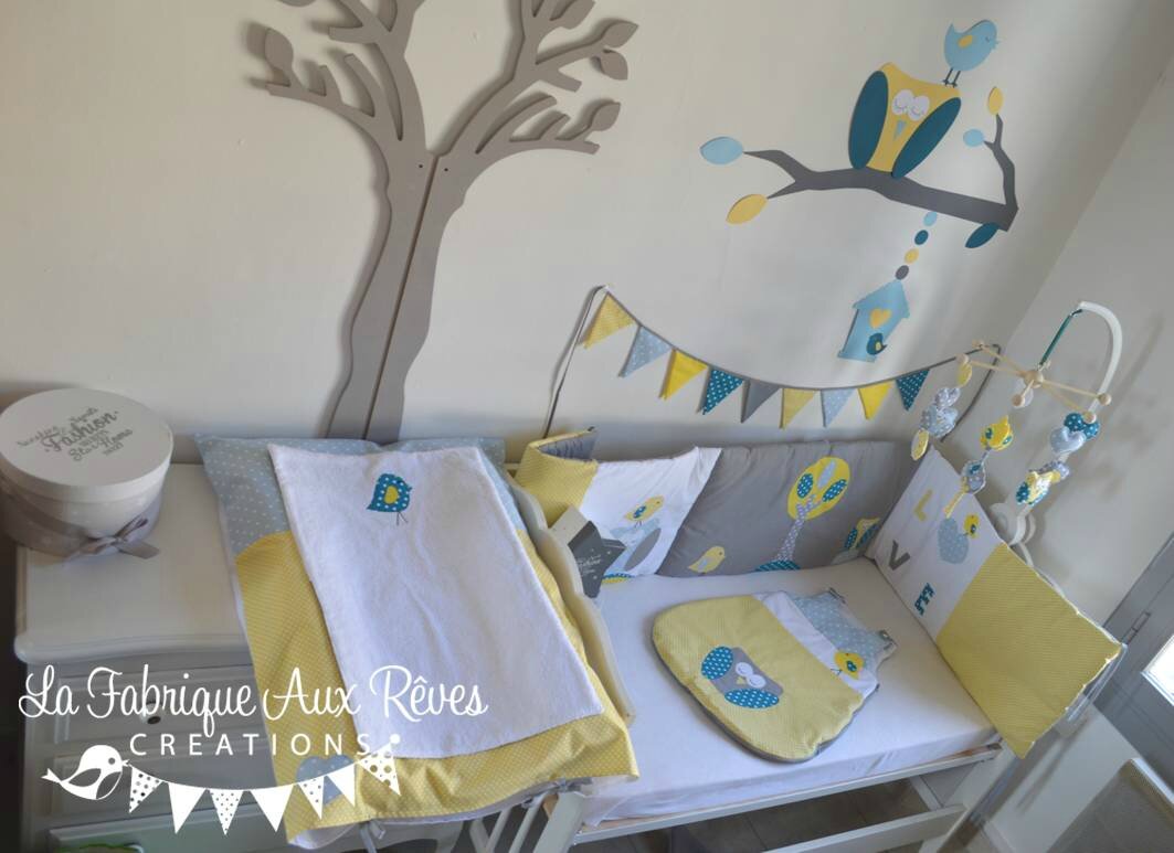 décoration chambre bébé chouette hibou arbre oiseau nichoir bleu ciel jaune bleu pétrôle canard gris 2